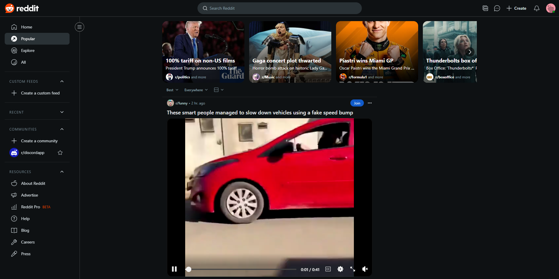 Telusuri Reddit